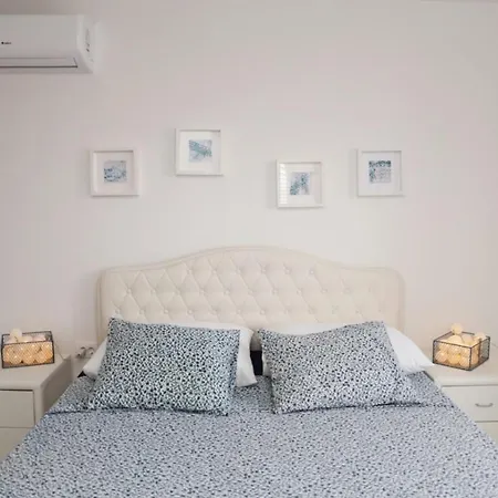 New Luxury Sandra- Old Town Appartamento *