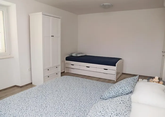 Apartament New Luxury Sandra- Old Town *