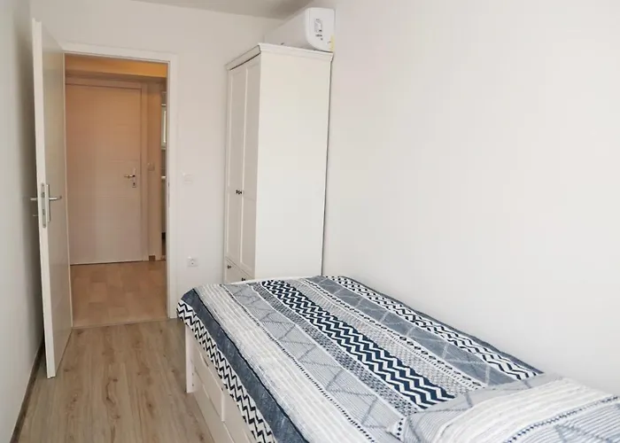 New Luxury Sandra- Old Town Apartament *